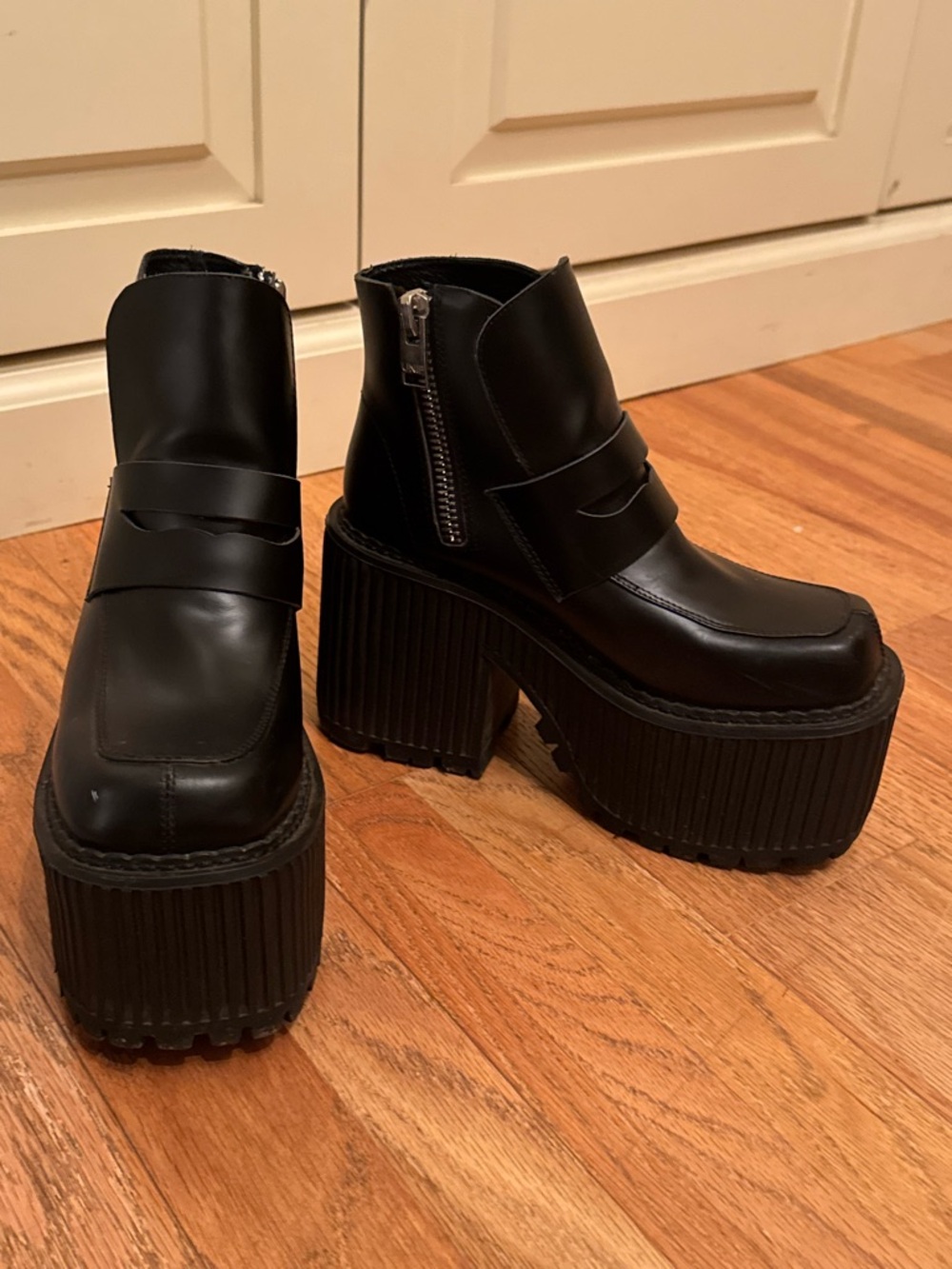 NWT UNIF Leather Black Platform Boots Side Zip real leather size us 8 womens - Picture 6 of 8